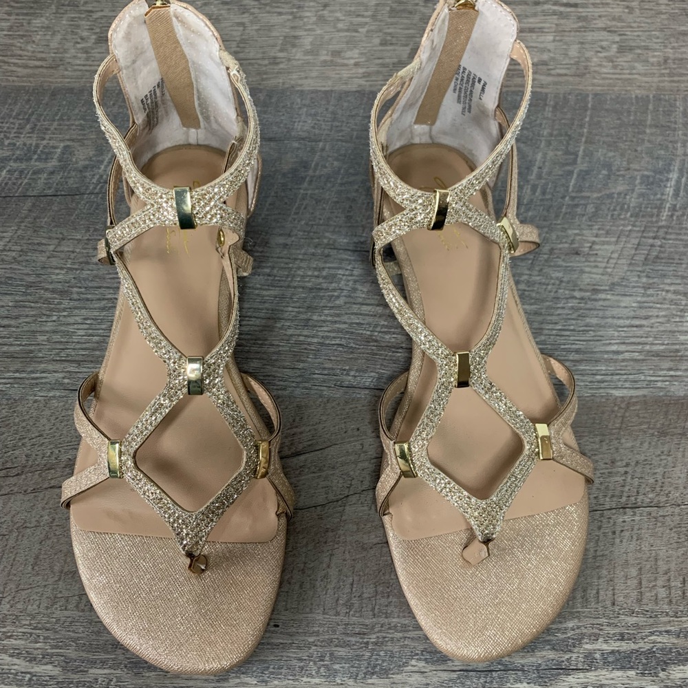 Women’s Gladiator Sandals size 6